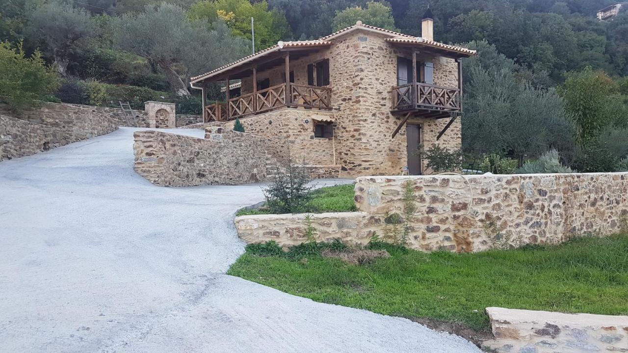 Luxury House In The Hills Guest House Sparta Exterior photo